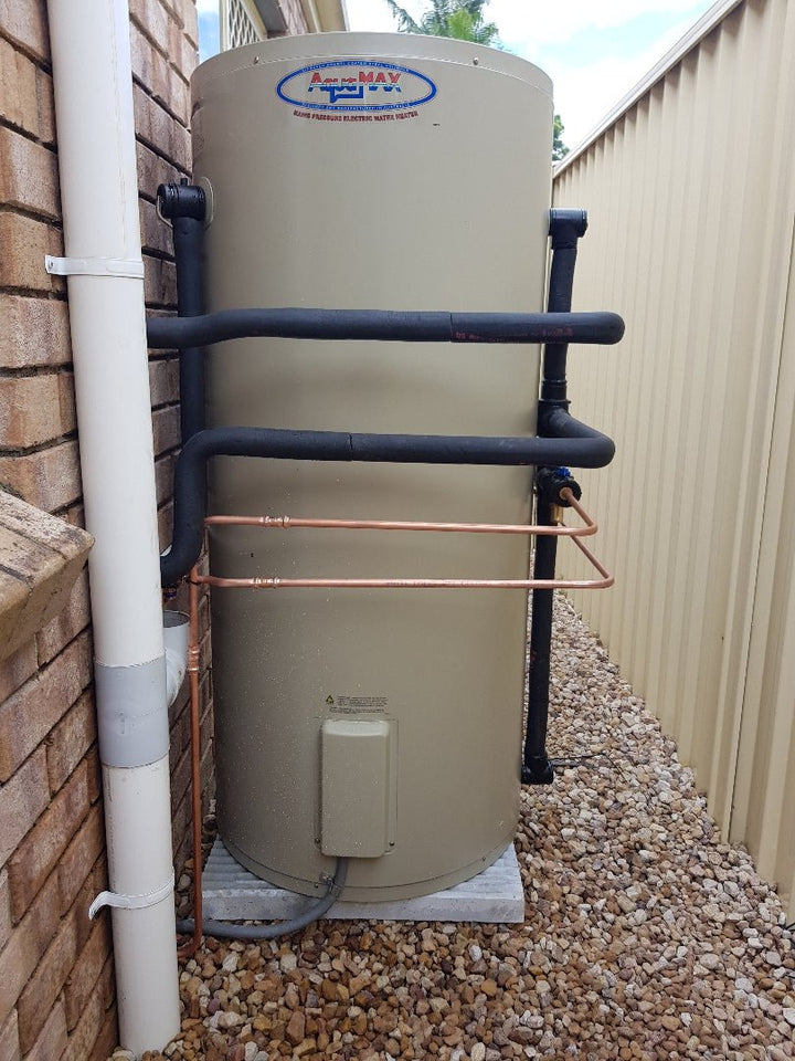 Aquamax 315L Electric Hot Water System - Installed Today