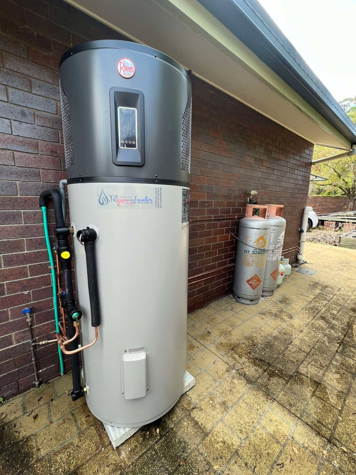 Rheem Ambipower MDc 280L Heat Pump Hot Water System - Installed Today