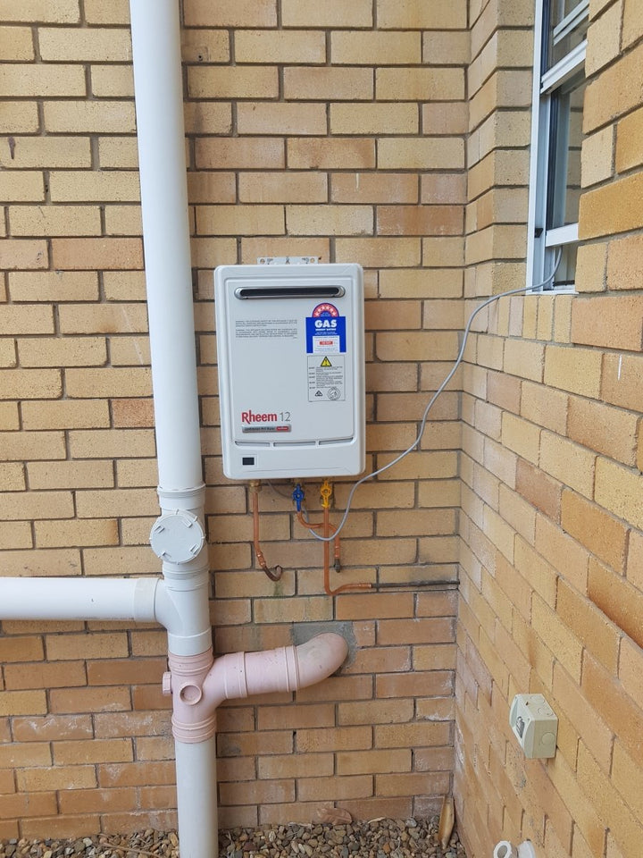 Rheem Metro 26 LPG Gas Hot Water System - Installed Today