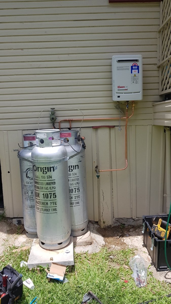Rheem Metro 26 LPG Gas Hot Water System - Installed Today