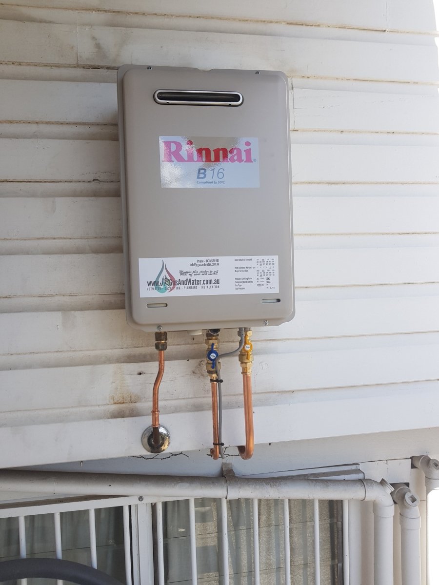 Rinnai B16 Natural Gas Hot Water System - Installed Today