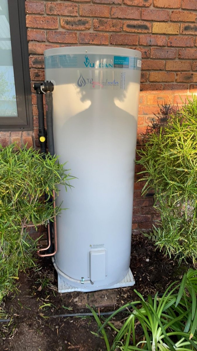 Vulcan 400L Electric Hot Water System - Installed Today